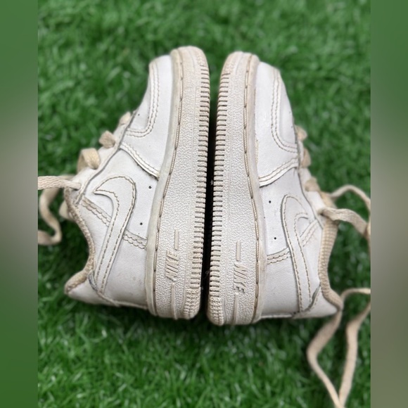 Nike Other - Nike Kids Sneakers‎ Size 3C